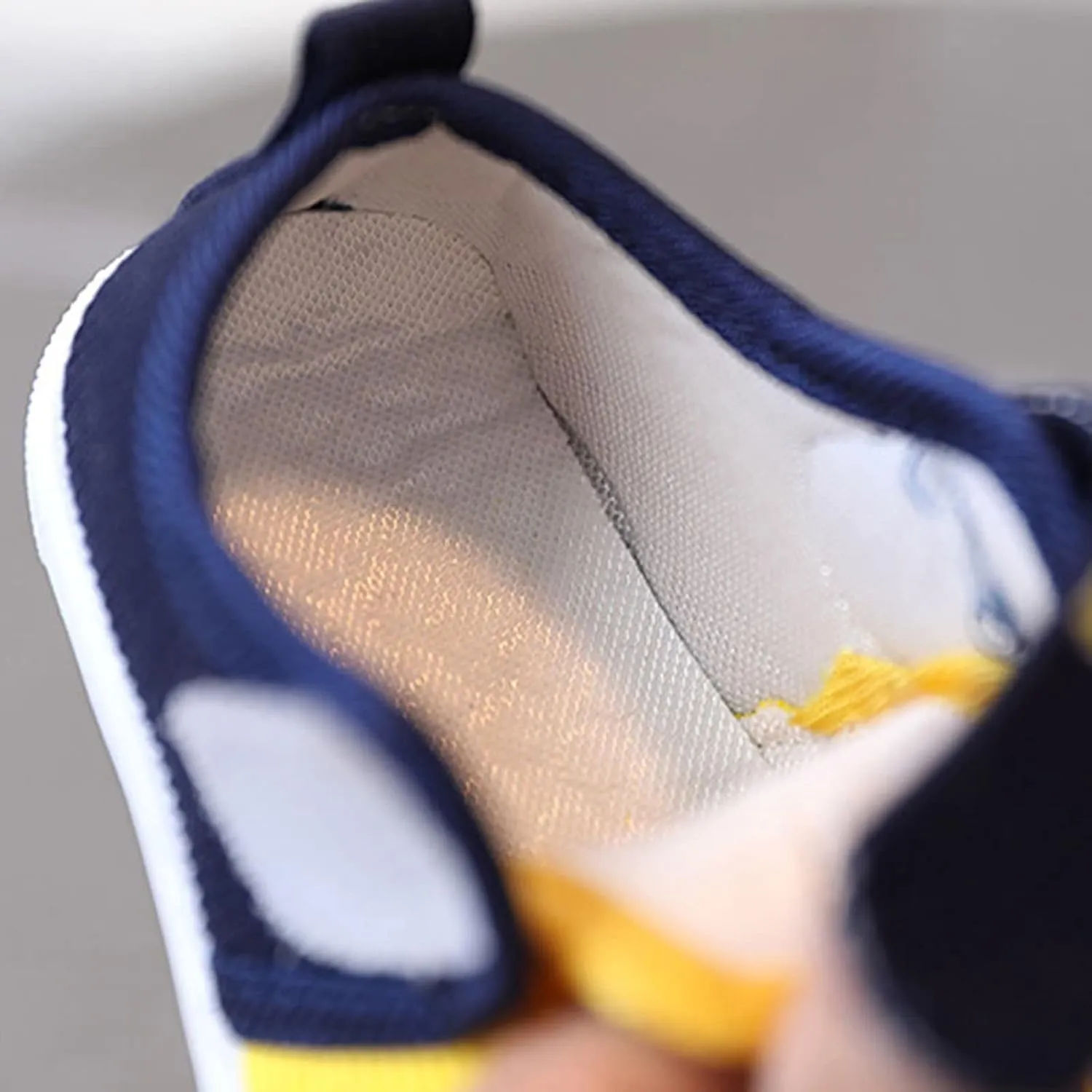 12 18 Month Baby Shoes Children Baby Toddler Calling Shoes Non Slip Rubber Sole Outdoor Toddler Infant Soft Bottom Shoes