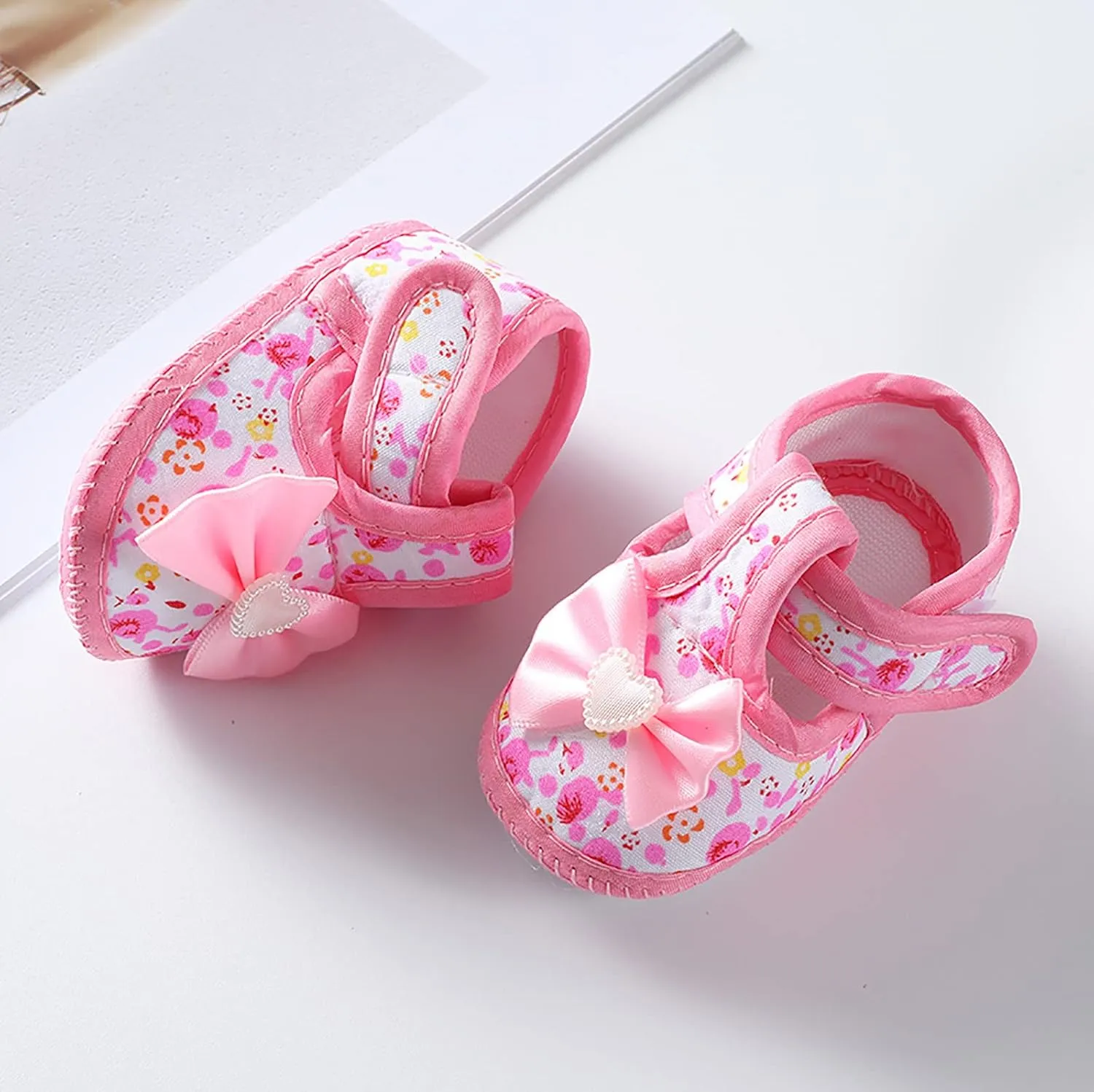 Baby Girls Soft Toddler Shoes Infant Toddler Walkers Shoes Bow Decoration Princess Shoes Sandals Flat Toddler Flip Flops