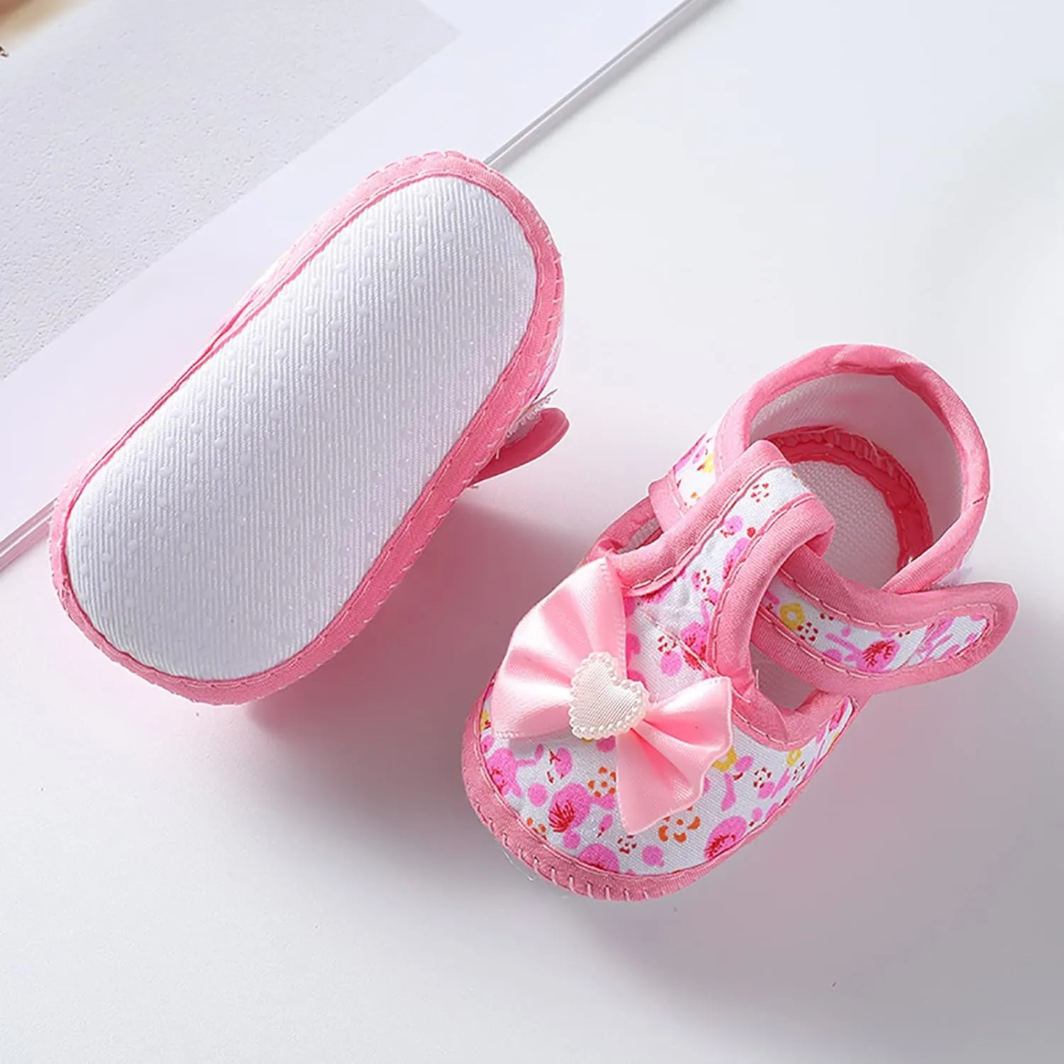 Baby Girls Soft Toddler Shoes Infant Toddler Walkers Shoes Bow Decoration Princess Shoes Sandals Flat Toddler Flip Flops