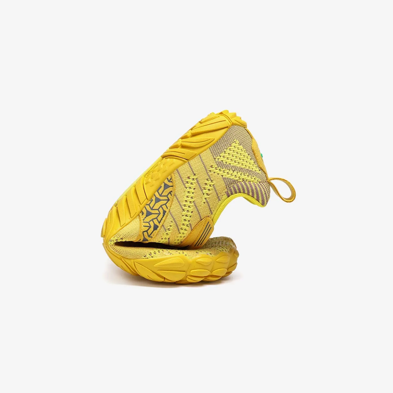 Free  - Barefoot Shoes