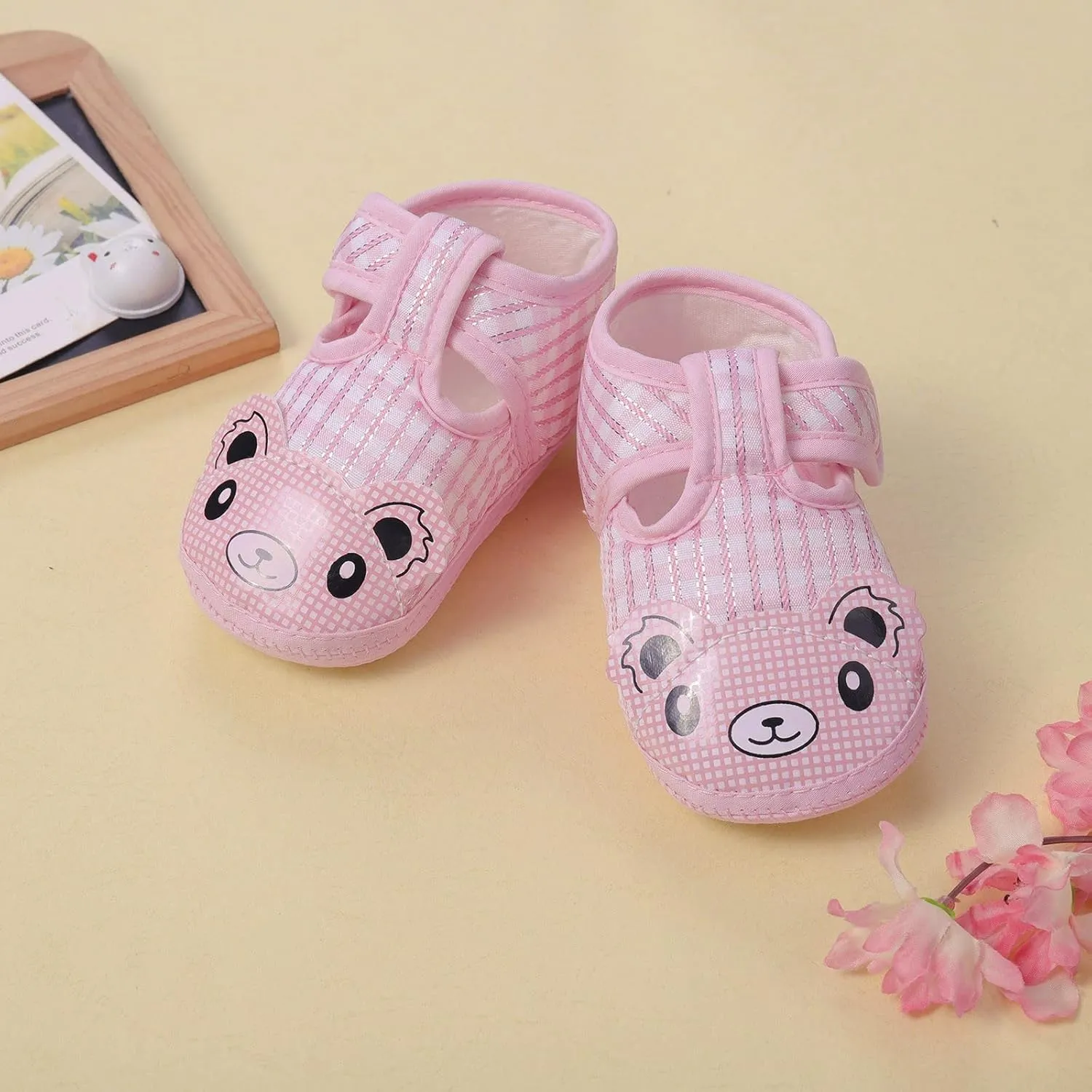 Newborn Baby Girls Cartoon Prewalker Soft Sole Sandals Single Shoes Shoes with Wheels