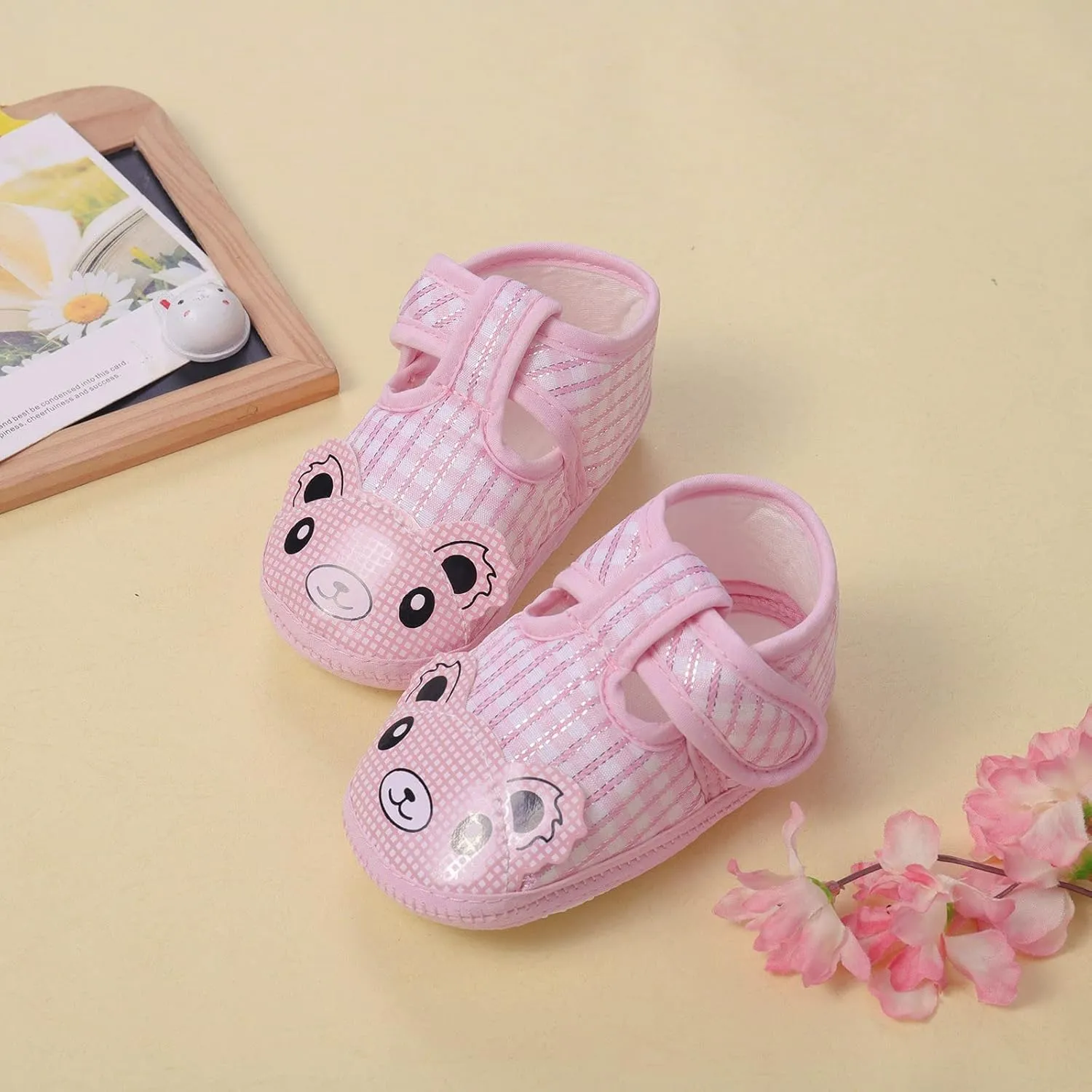 Newborn Baby Girls Cartoon Prewalker Soft Sole Sandals Single Shoes Shoes with Wheels